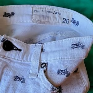 Rag & Bone Jean motorcycle shorts white 26